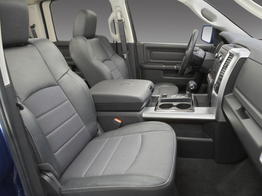  Dodge Ram 1500 Sport Crew Cab 2008 года  (фото 9 из 11)